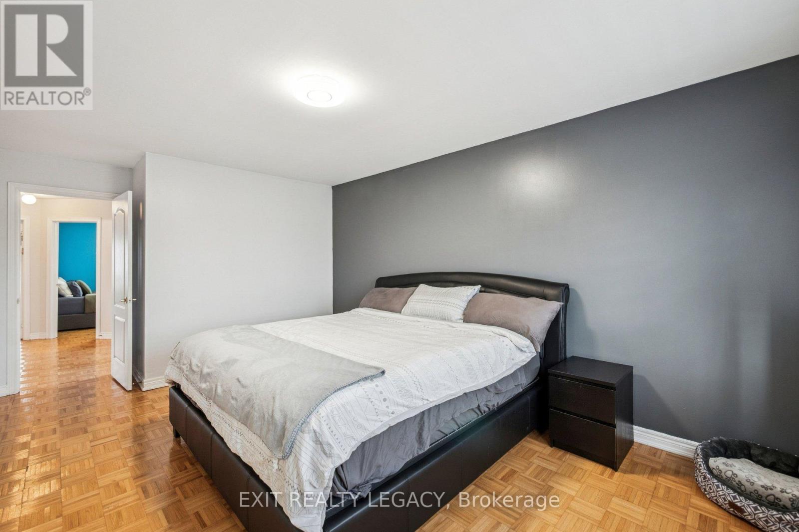 49 Loire Valley Avenue, Vaughan, Ontario  L4J 8V8 - Photo 18 - N12719968