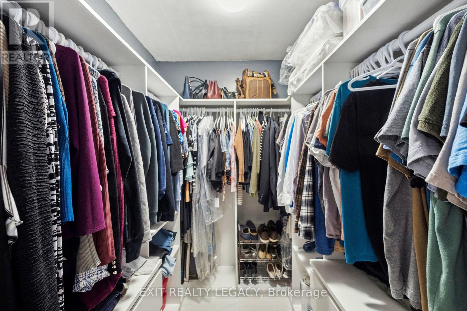 49 Loire Valley Avenue, Vaughan, Ontario  L4J 8V8 - Photo 23 - N12719968