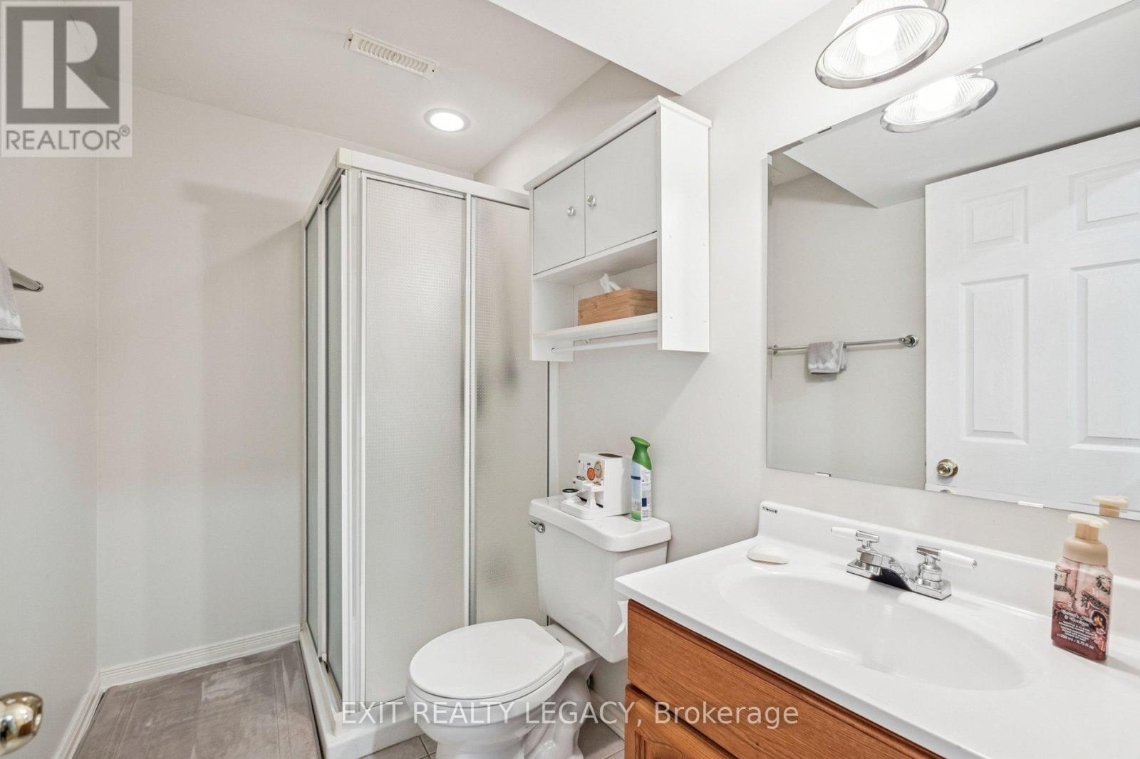 49 Loire Valley Avenue, Vaughan, Ontario  L4J 8V8 - Photo 37 - N12719968