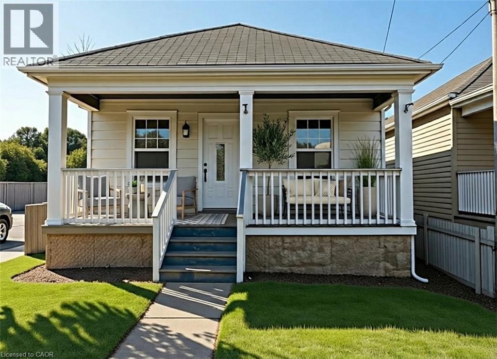 139 Harmony Avenue, Hamilton, Ontario L8H 4Y4 - Photo 1 - 40796878