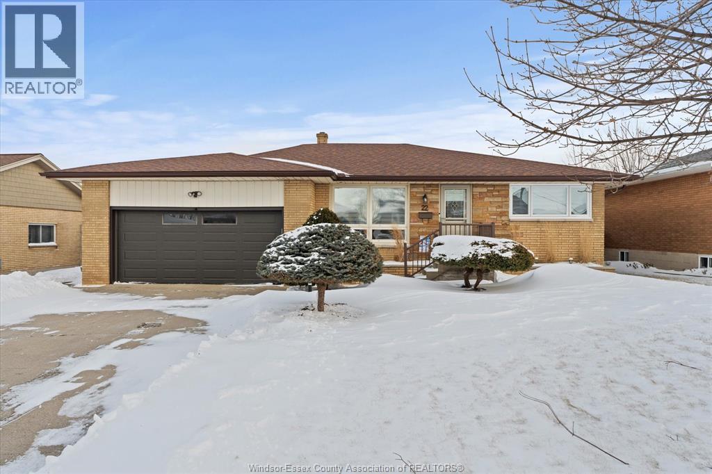 MLS# 26001702: 22 ROGER STREET, Leamington, Canada