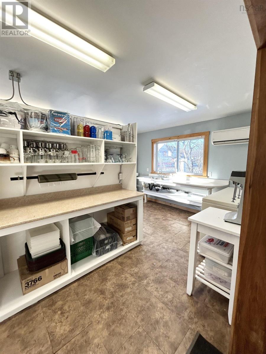 13953 Highway 6, Wallace, Nova Scotia  B0K 1Y0 - Photo 11 - 202529608