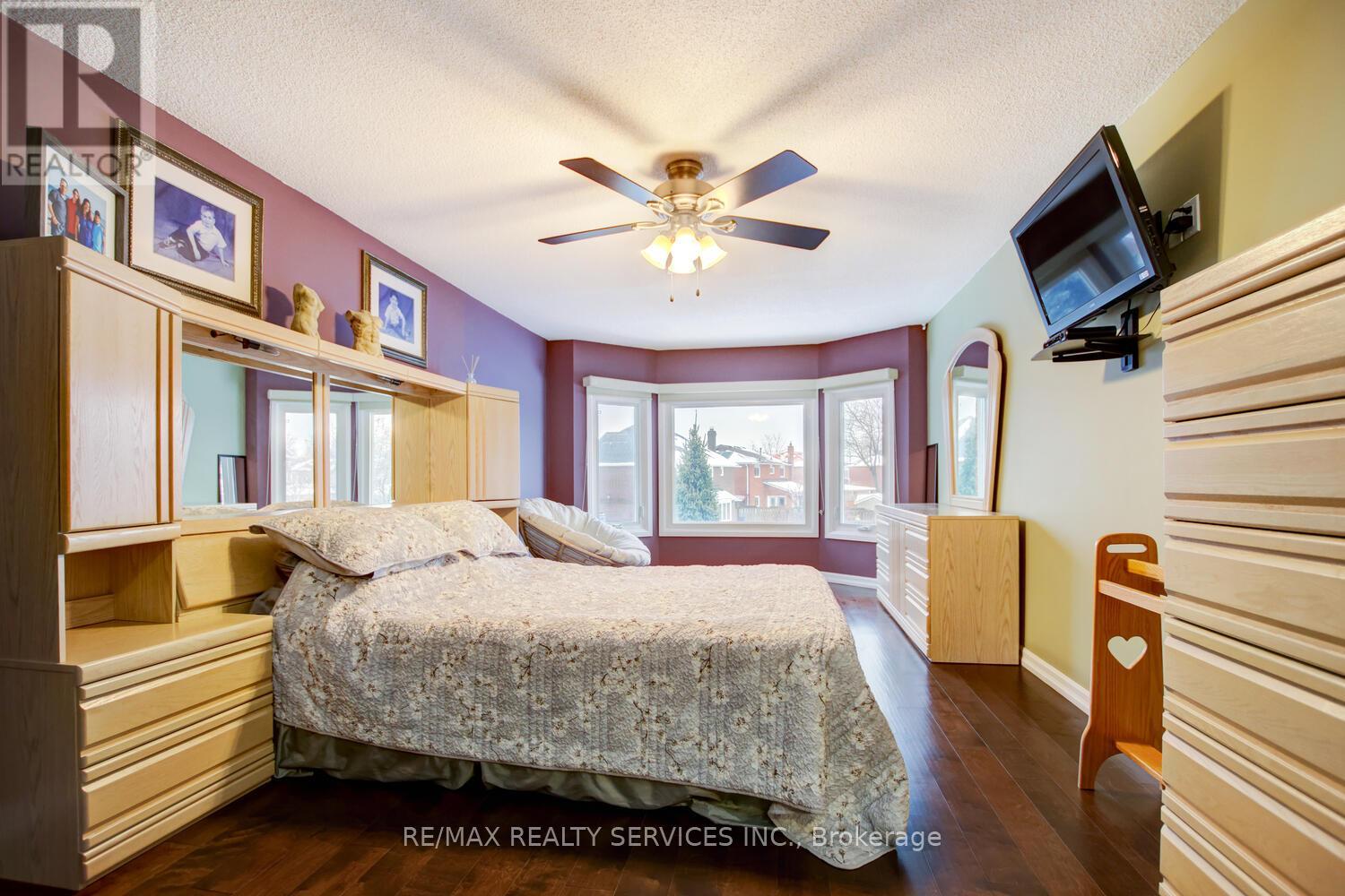 34 Garbutt Crescent, Brampton, Ontario  L6X 3G2 - Photo 22 - W12719942