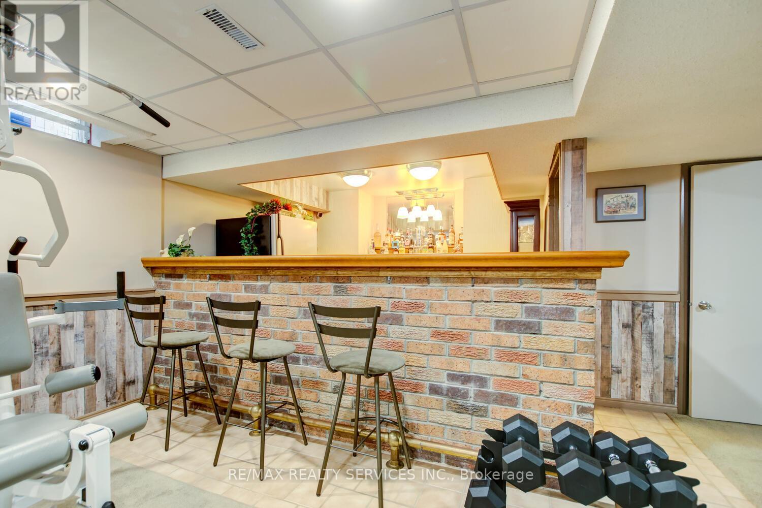 34 Garbutt Crescent, Brampton, Ontario  L6X 3G2 - Photo 34 - W12719942