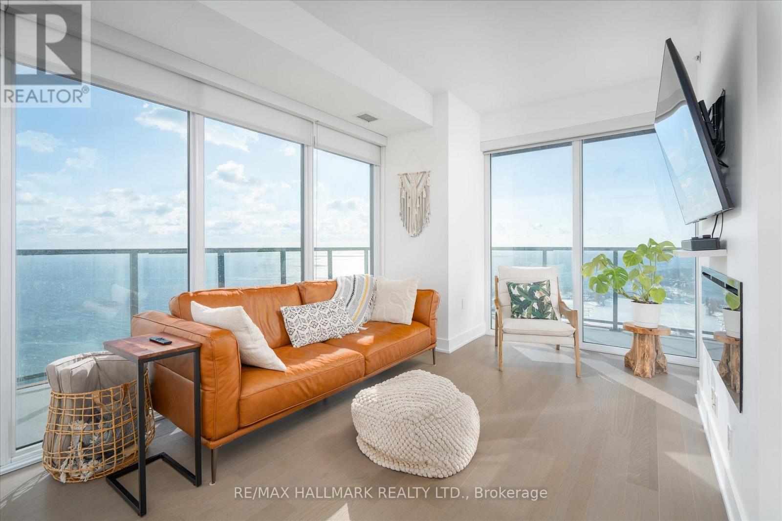 4418 - 30 Shore Breeze Drive, Toronto, Ontario  M8V 1A1 - Photo 10 - W12719946