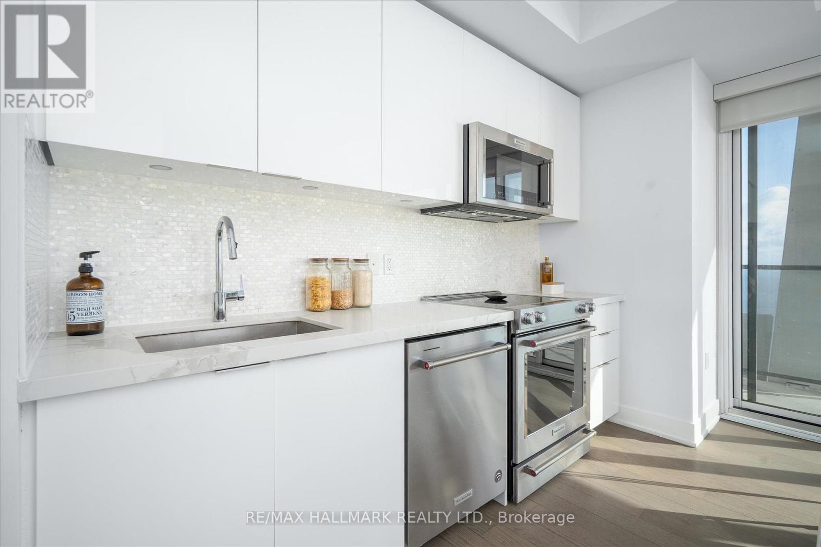 4418 - 30 Shore Breeze Drive, Toronto, Ontario  M8V 1A1 - Photo 17 - W12719946