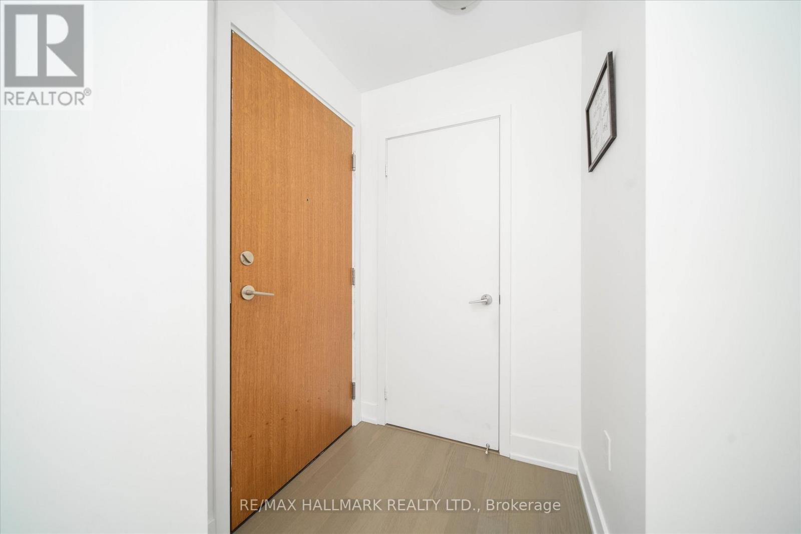 4418 - 30 Shore Breeze Drive, Toronto, Ontario  M8V 1A1 - Photo 7 - W12719946