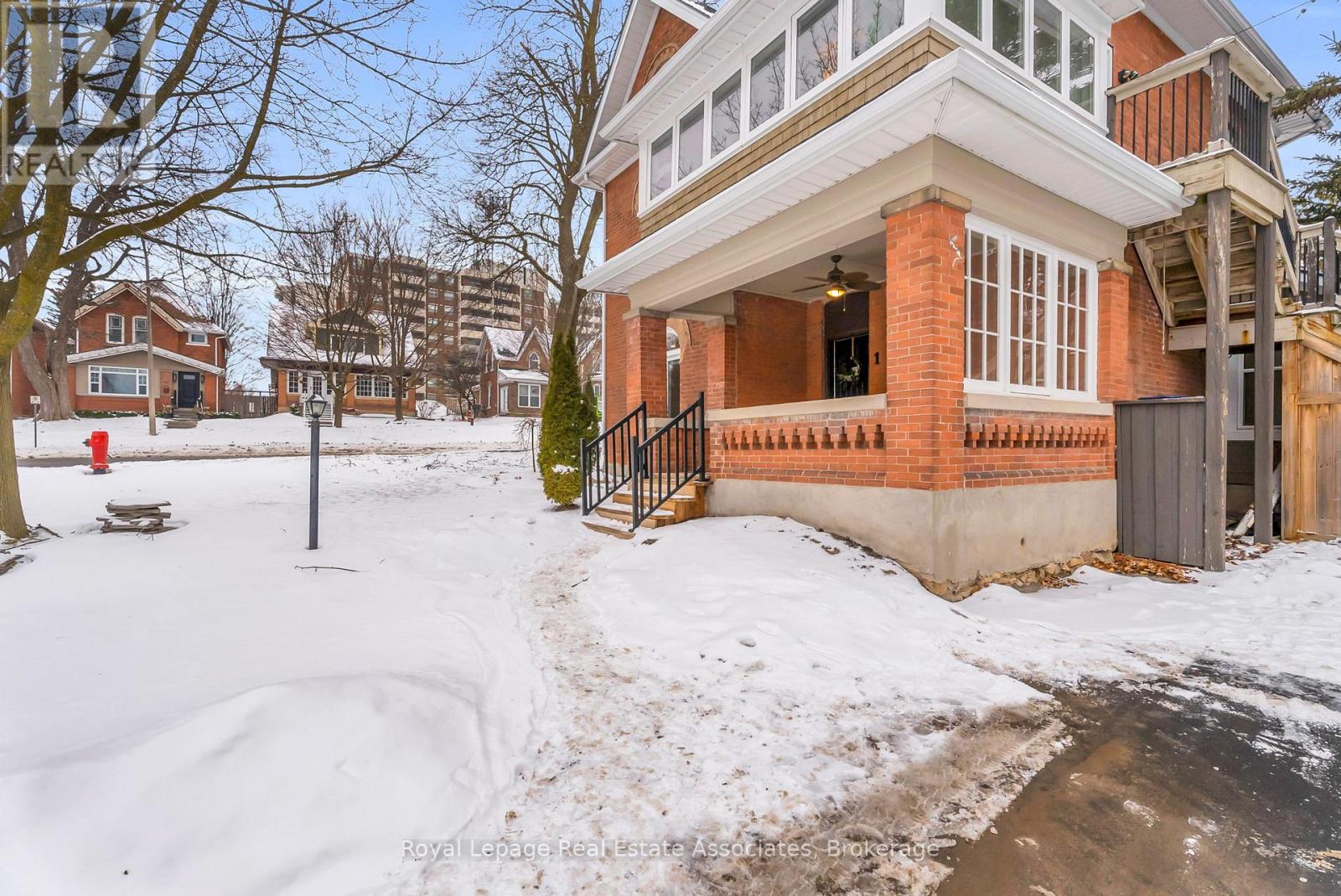 1 Third Avenue, Orangeville, Ontario  L9W 1G8 - Photo 5 - W12719950