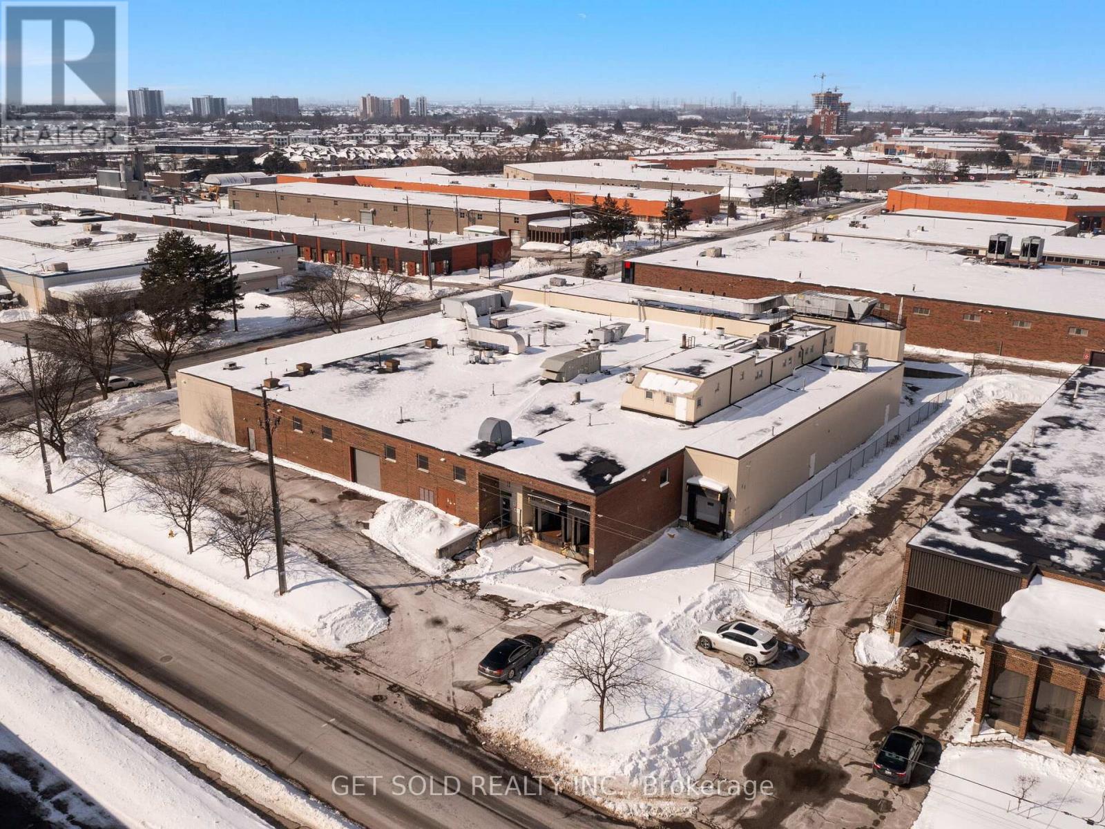 650 Fenmar Drive, Toronto, Ontario  M9L 1R7 - Photo 3 - W12719976