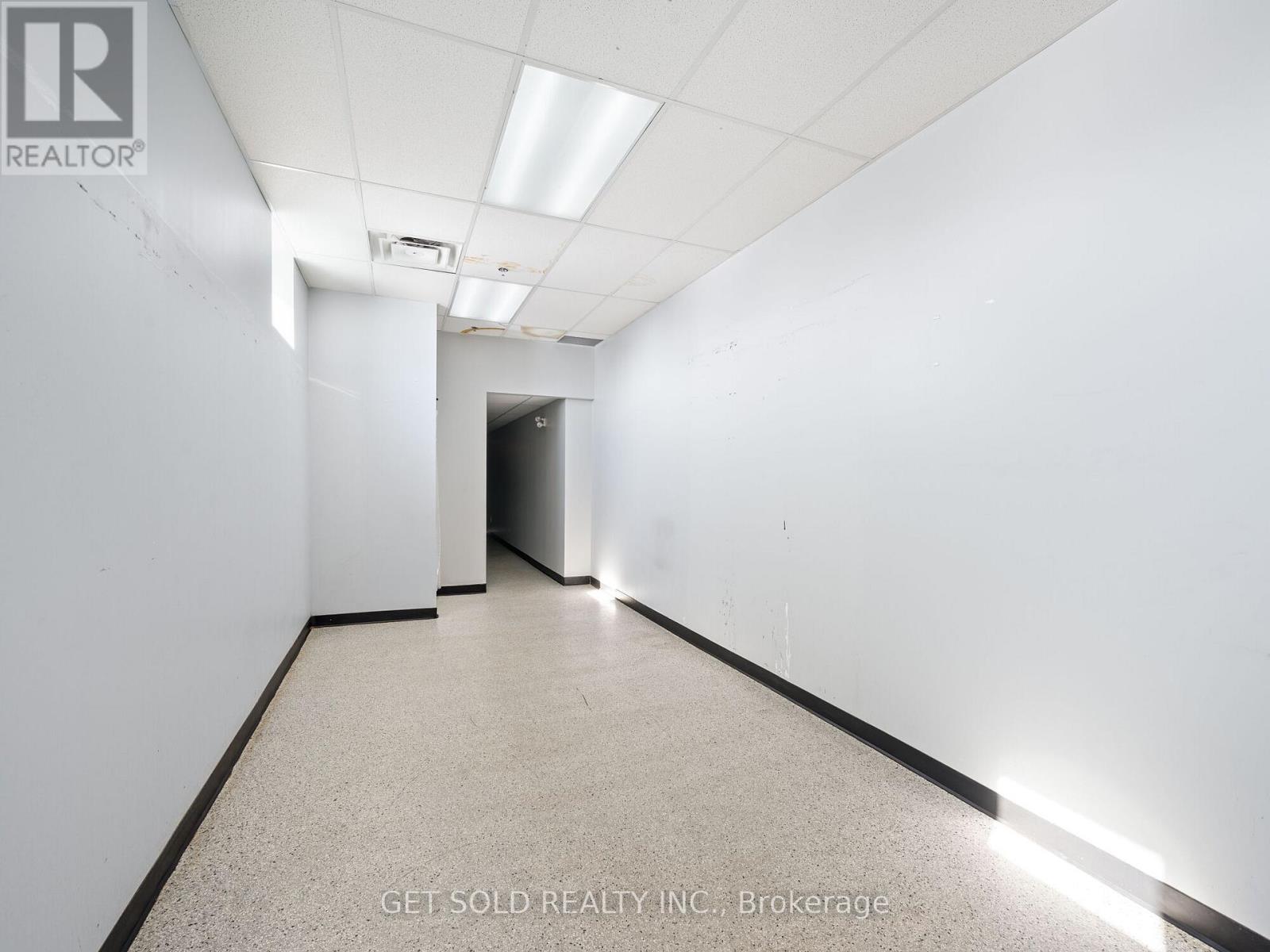 650 Fenmar Drive, Toronto, Ontario  M9L 1R7 - Photo 40 - W12719976