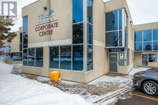 4,5,10 - 5 Kodiak Crescent Sw, Toronto, Ontario  M3J 3E5 - Photo 3 - W12719996