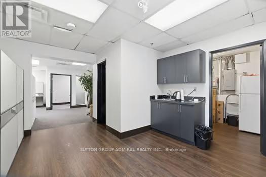 4,5,10 - 5 Kodiak Crescent Sw, Toronto, Ontario  M3J 3E5 - Photo 7 - W12719996