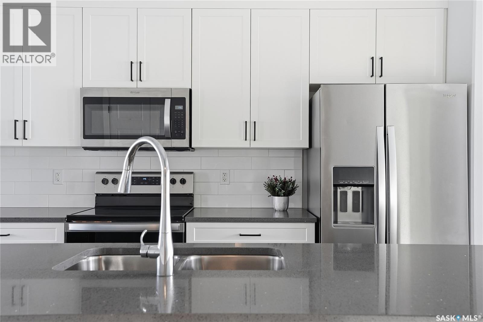 306 Brighton Boulevard, Saskatoon, Saskatchewan  S7V 0V8 - Photo 7 - SK027032