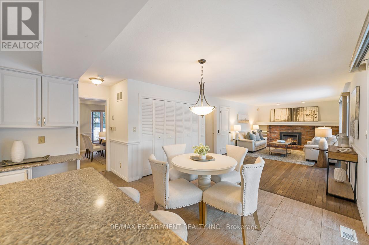 7 Old Oxford Road, St. Catharines, Ontario  L2M 2J7 - Photo 11 - X12719978