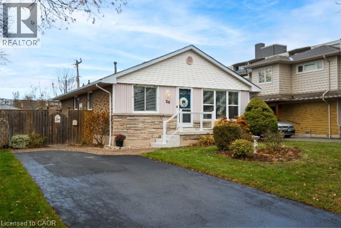 20 Cardinal Drive, Hamilton, Ontario  L9A 4H4 - Photo 2 - 40799712