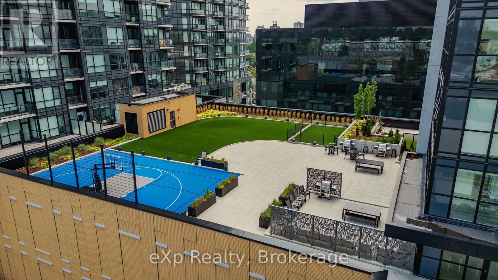 201 - 108 Garment Street, Kitchener, Ontario N2G 0E2 - Photo 4 - X12720114