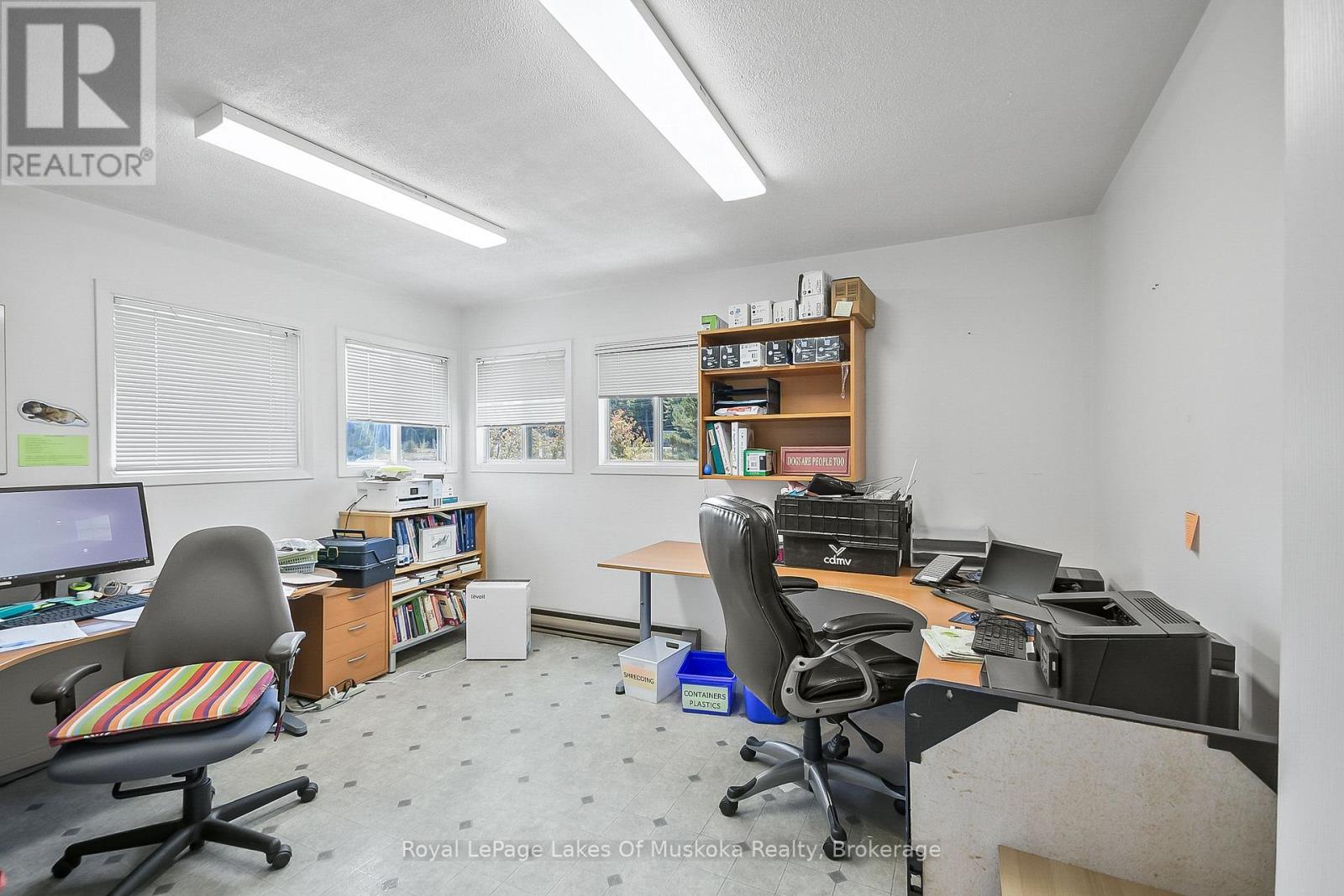 1008 South Monck Drive, Bracebridge, Ontario P1L 1W8 - Photo 24 - X12720126