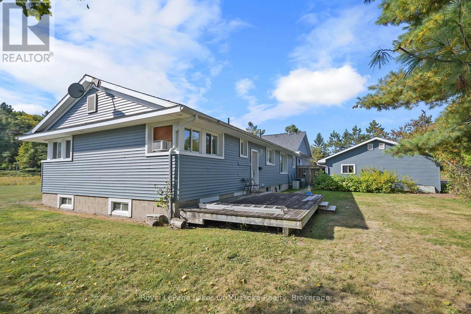 1008 South Monck Drive, Bracebridge, Ontario P1L 1W8 - Photo 31 - X12720126