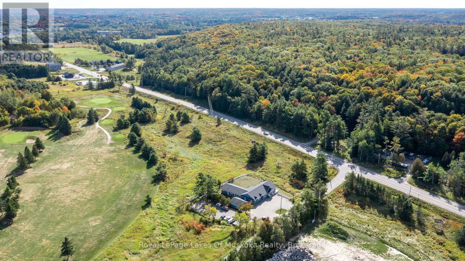 1008 South Monck Drive, Bracebridge, Ontario P1L 1W8 - Photo 47 - X12720126