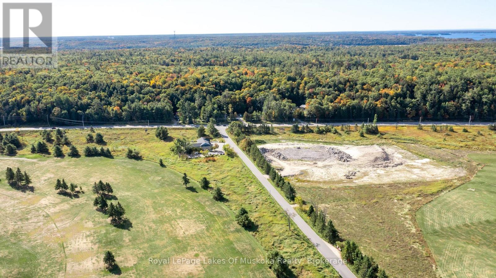 1008 South Monck Drive, Bracebridge, Ontario P1L 1W8 - Photo 48 - X12720126