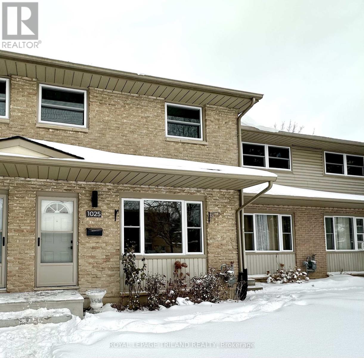 1025 NOTRE DAME DRIVE, London South, Ontario