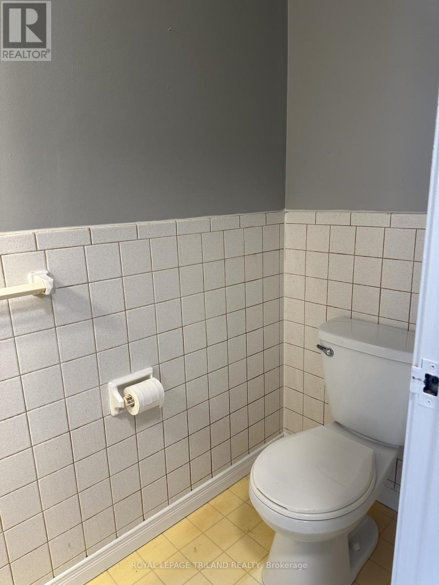 1025 Notre Dame Drive, London South, Ontario  N6J 3C3 - Photo 8 - X12720038