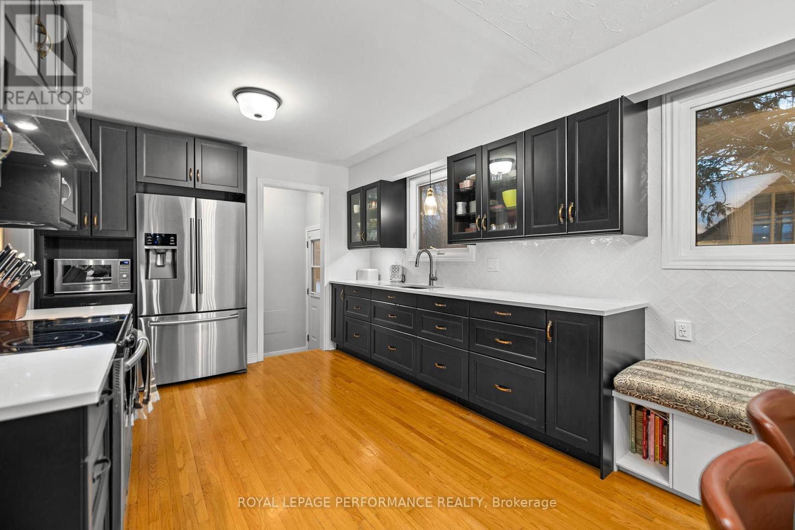 39 Fielding Court, Ottawa, Ontario  K1V 7H2 - Photo 5 - X12720080