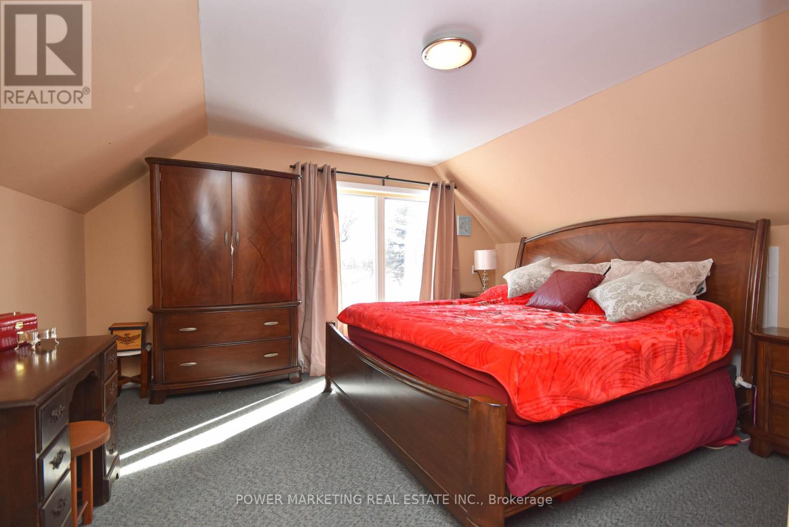 3329 Navan Road, Ottawa, Ontario  K1W 0K7 - Photo 13 - X12720134