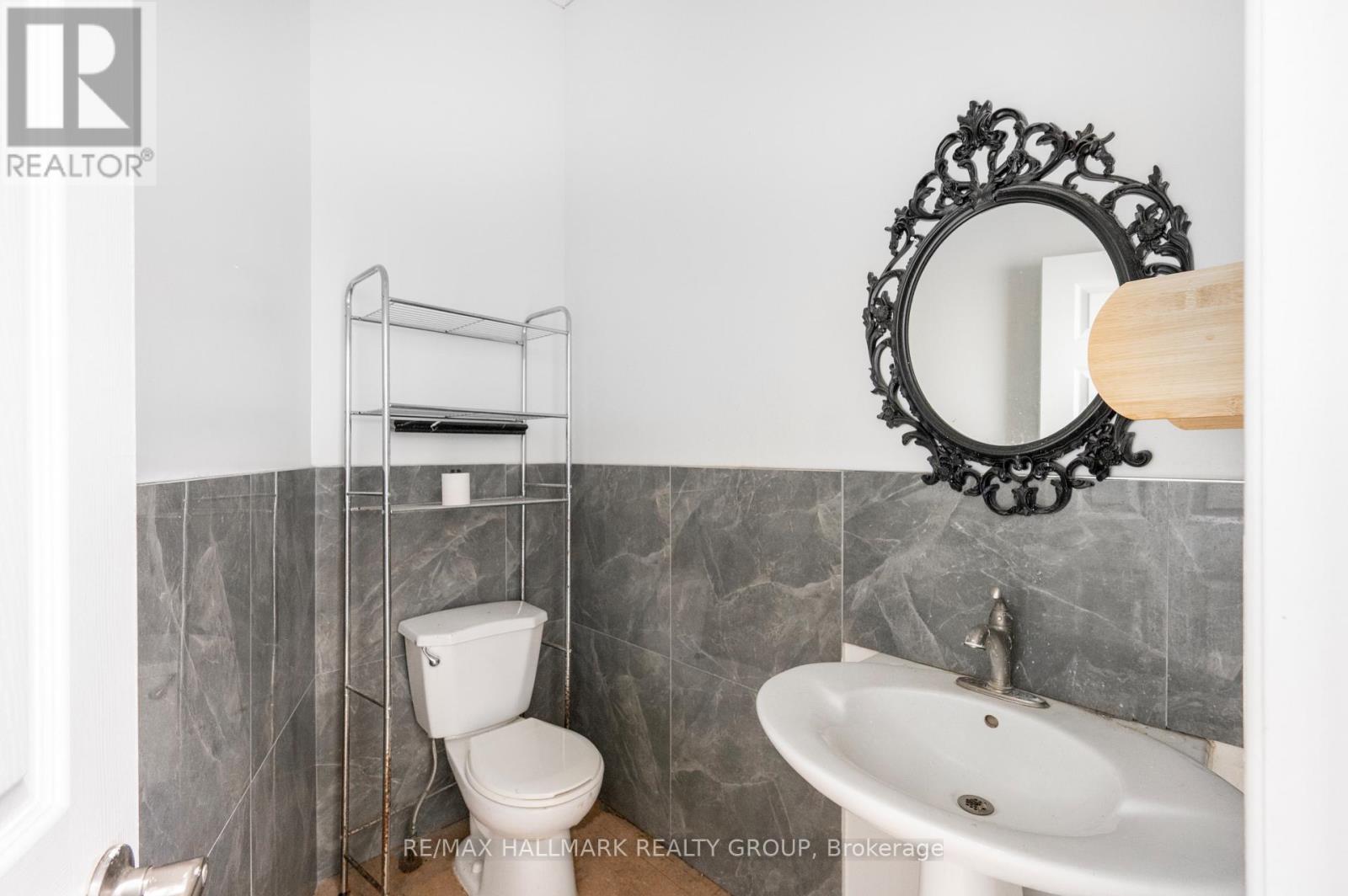 843-839 Somerset Street W, Ottawa, Ontario  K1R 6R6 - Photo 36 - X12720182