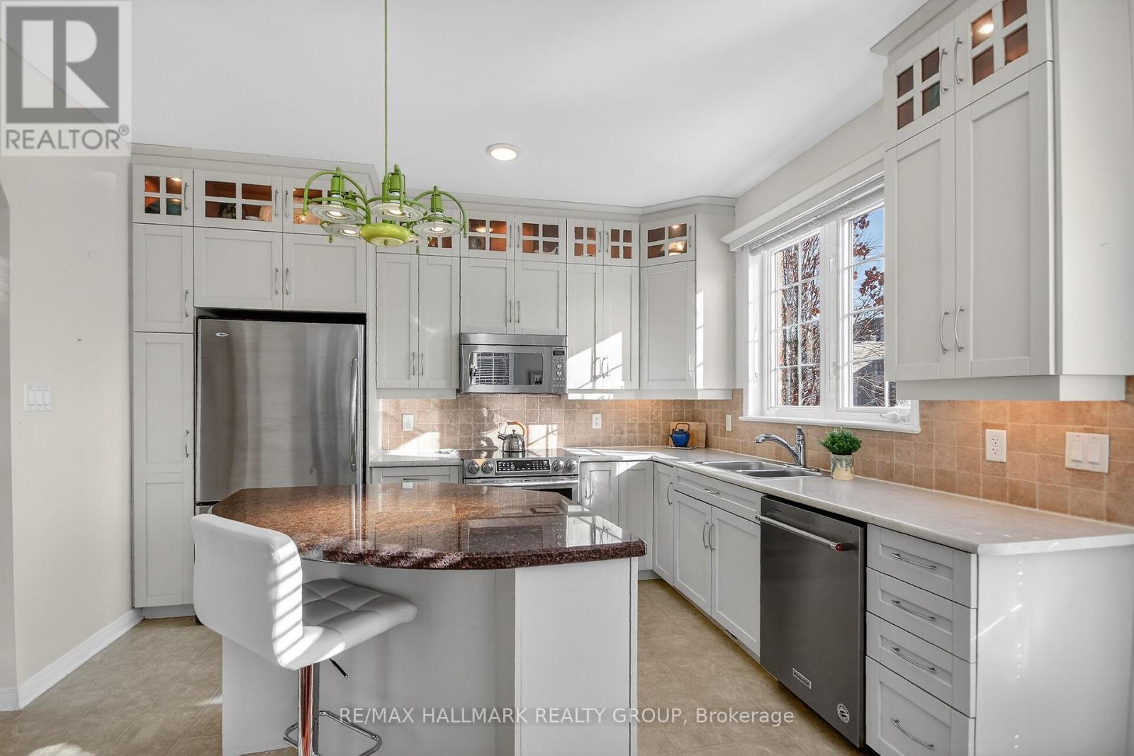 32 Sawchuk Terrace, Ottawa, Ontario  K2K 3H1 - Photo 25 - X12720232