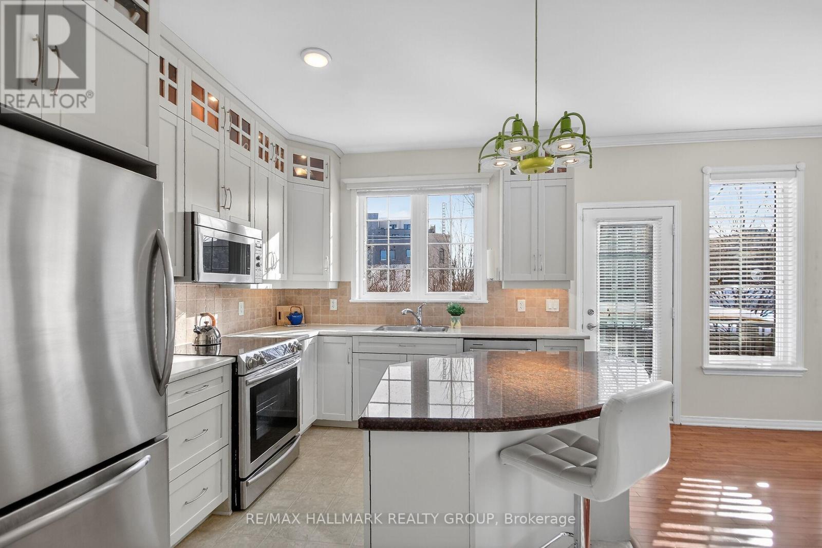 32 Sawchuk Terrace, Ottawa, Ontario  K2K 3H1 - Photo 27 - X12720232