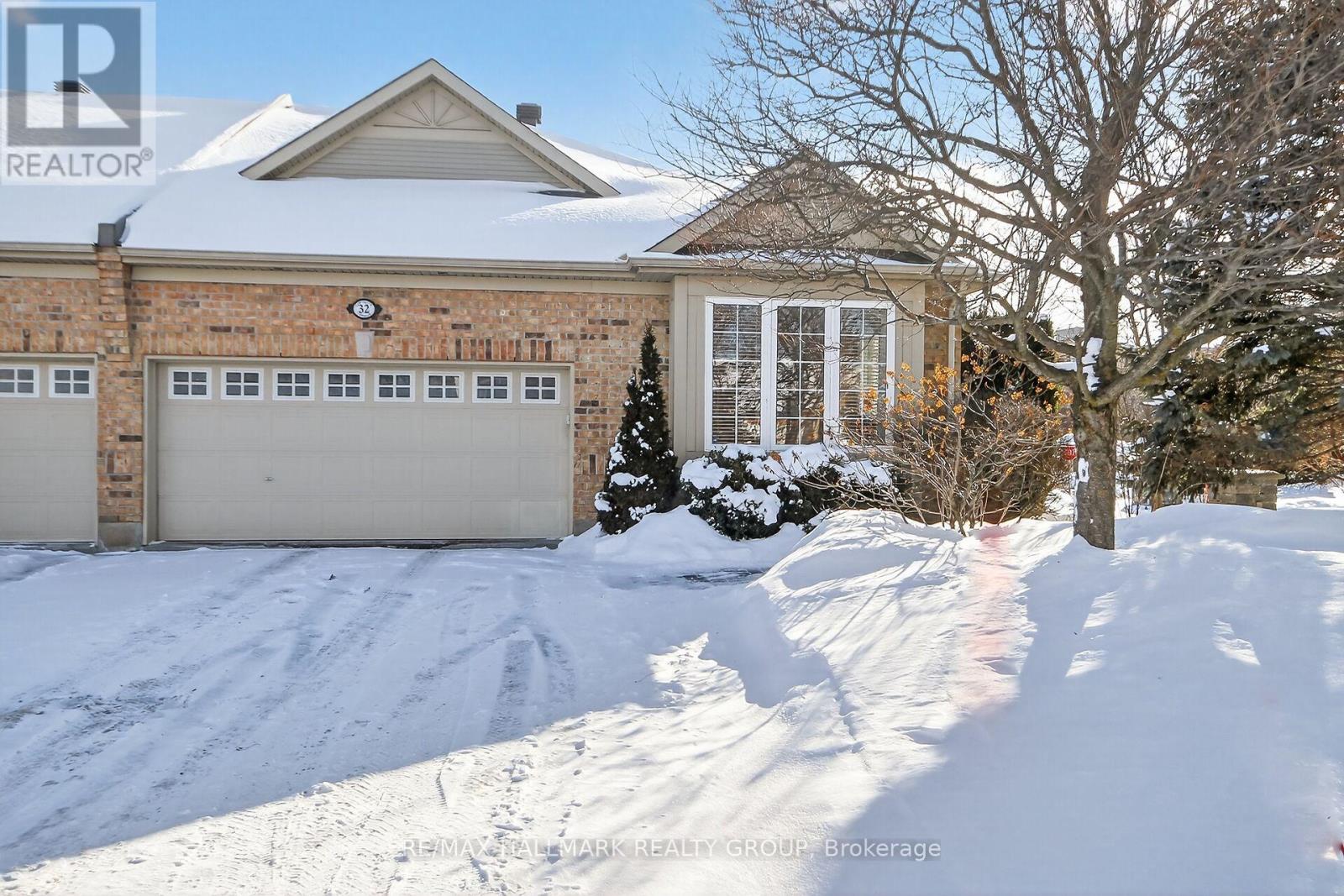 32 Sawchuk Terrace, Ottawa, Ontario  K2K 3H1 - Photo 5 - X12720232