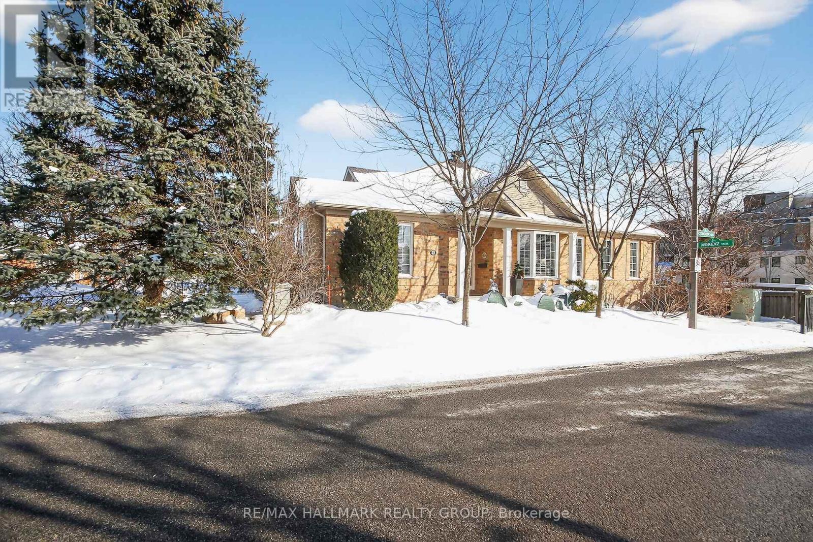 32 Sawchuk Terrace, Ottawa, Ontario  K2K 3H1 - Photo 6 - X12720232