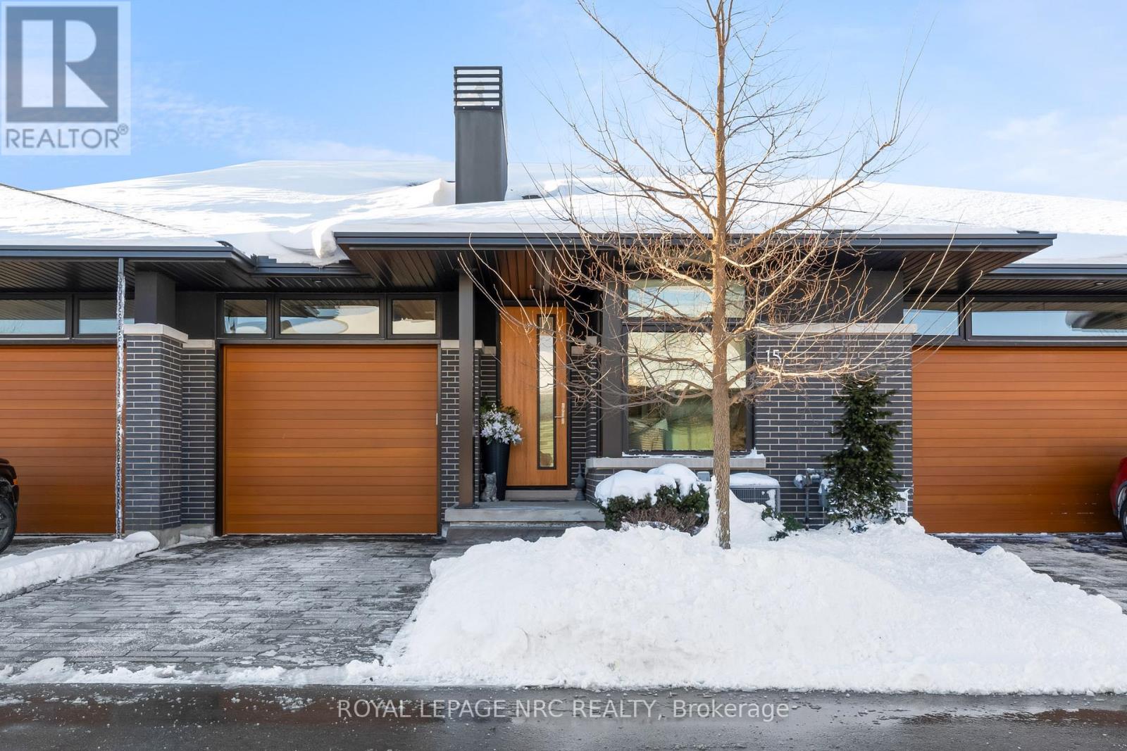 15 TALIESIN TRAIL, Welland, Ontario