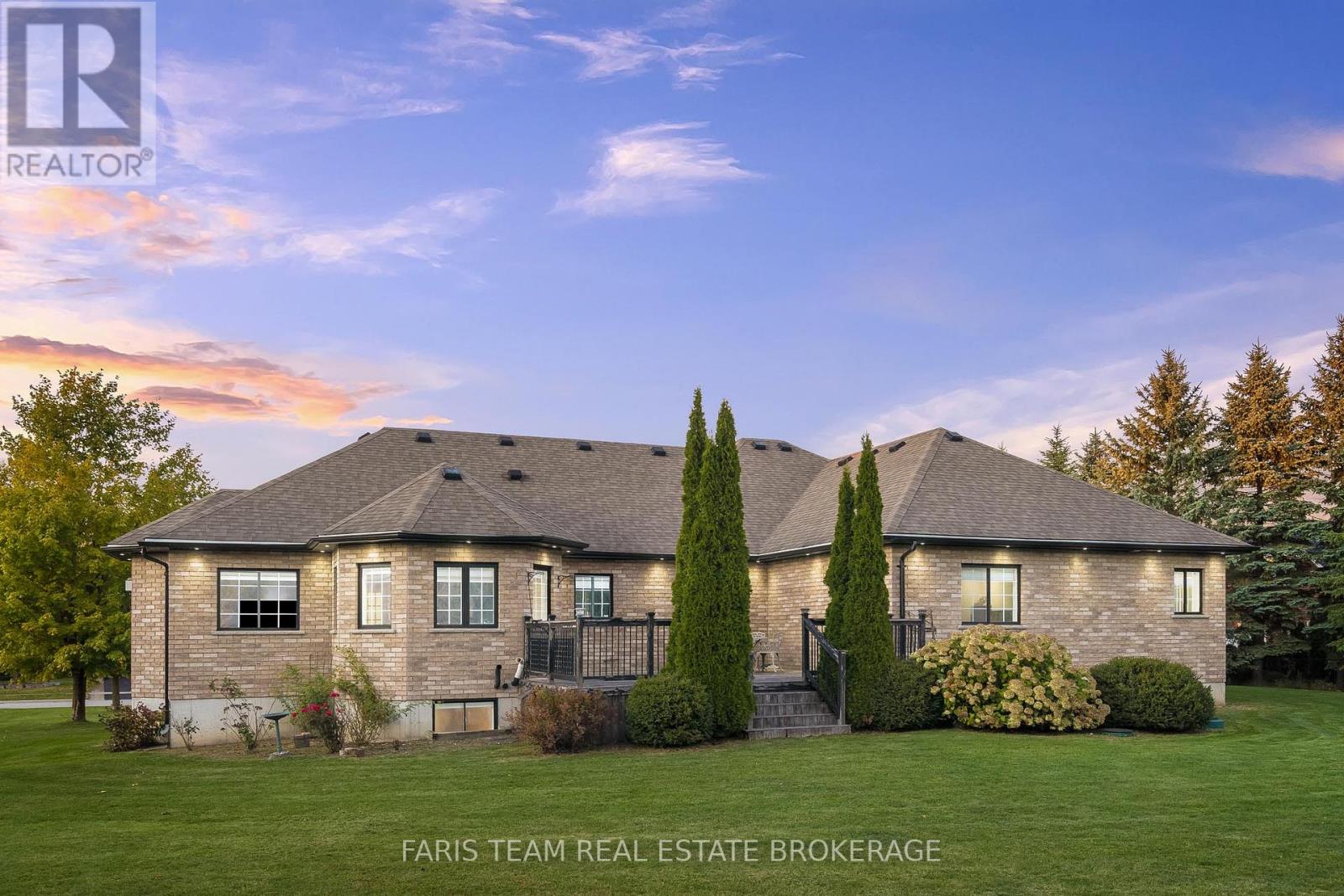 39 Vanderpost Crescent, Essa, Ontario  L0L 2N0 - Photo 44 - N12714302