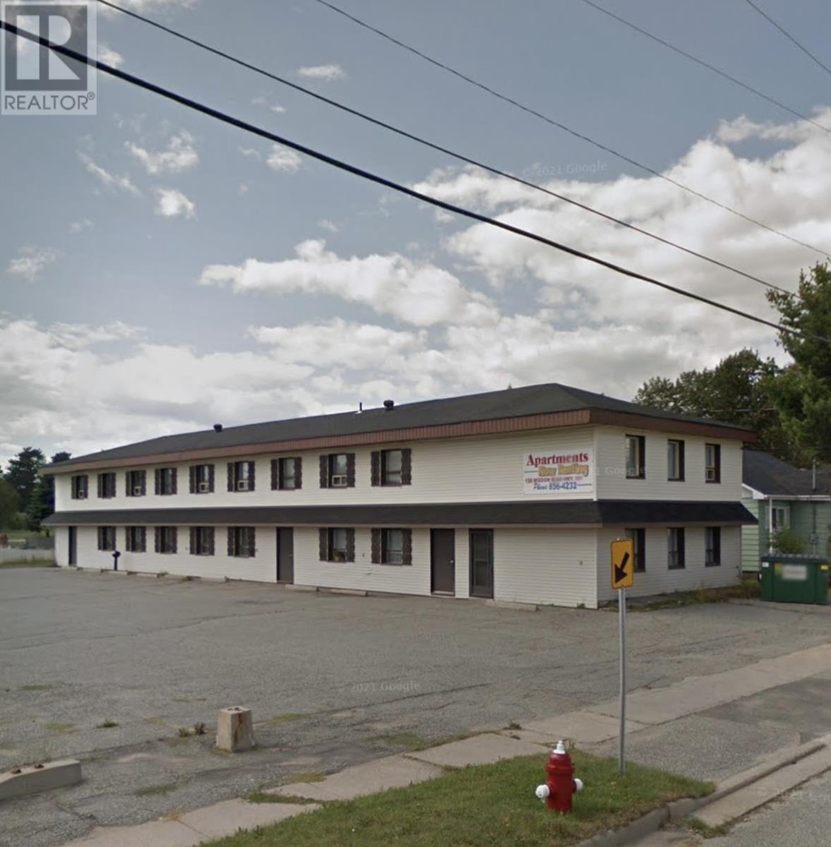 198 Mission Rd, Wawa, Ontario P0S 1E0 - Photo 1 - SM253397