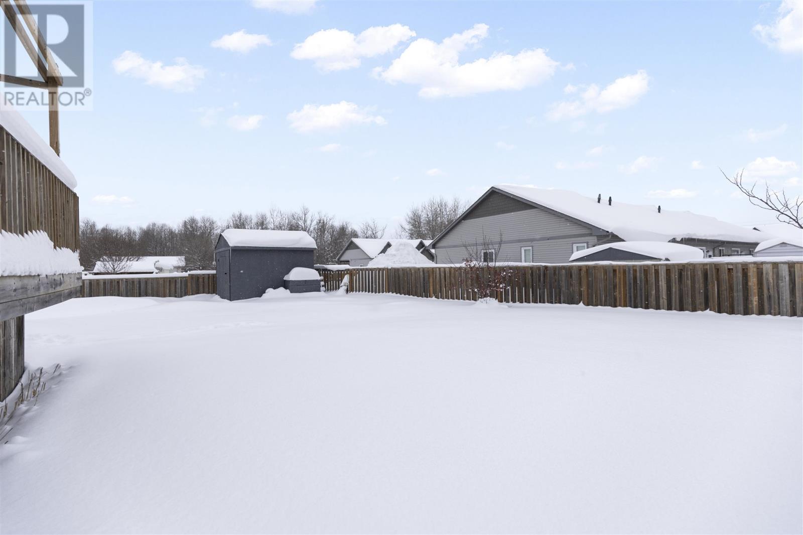 602 Connaught Ave, Sault Ste. Marie, Ontario  P6C 2E2 - Photo 32 - SM260006