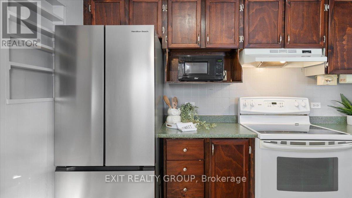 84 Chatterton Valley Crescent, Quinte West, Ontario  K0K 2B0 - Photo 7 - X12720054