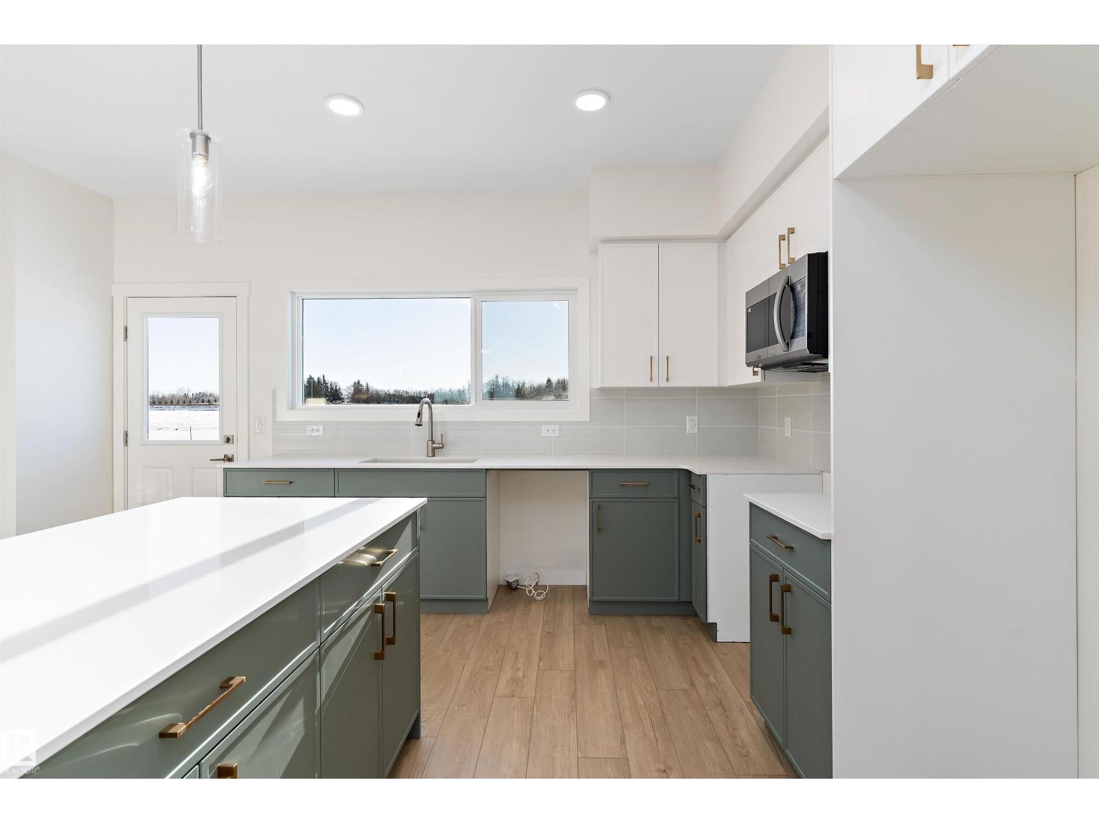 1066 Mcleod Av, Spruce Grove, Alberta  T7X 4G9 - Photo 18 - E4470447