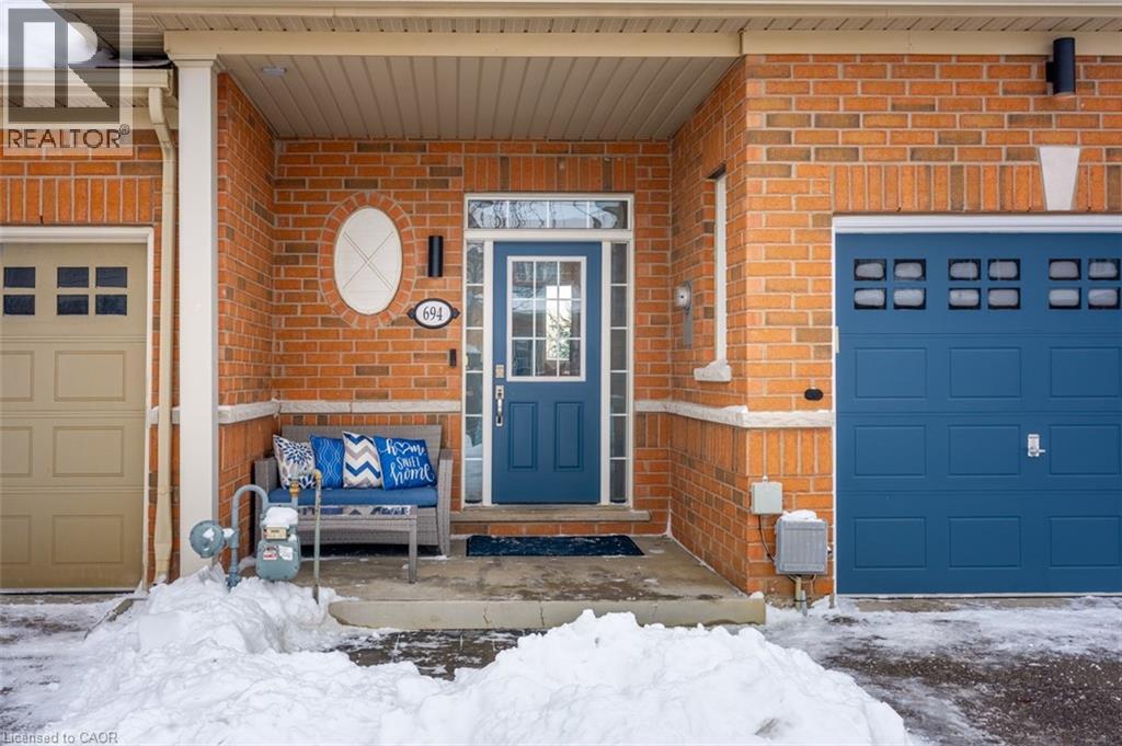 694 Sauve Street, Milton, Ontario  L9T 8M4 - Photo 4 - 40799745