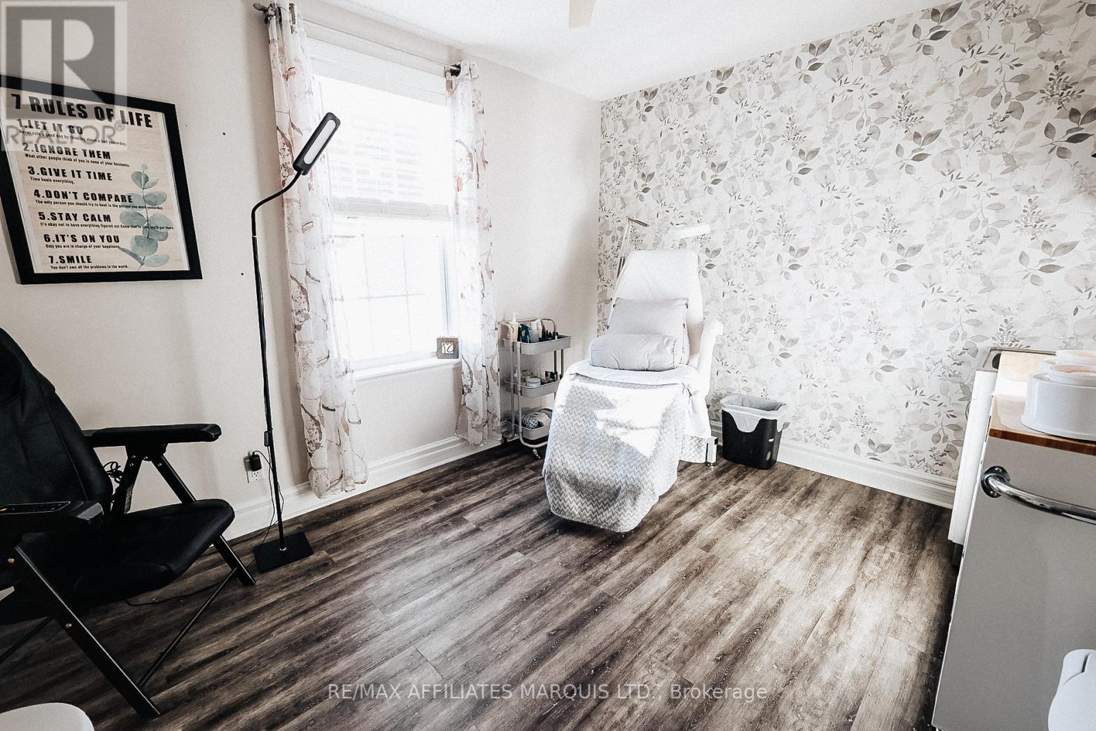 25-27 Alexandria Main Street N, North Glengarry, Ontario  K0C 1A0 - Photo 22 - X12720254