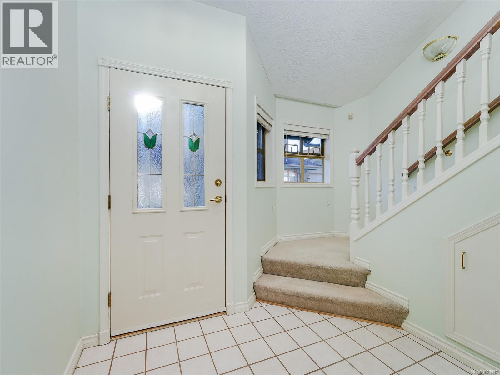 10 500 Marsett Pl, Saanich, British Columbia  V8Z 7J1 - Photo 18 - 1023532