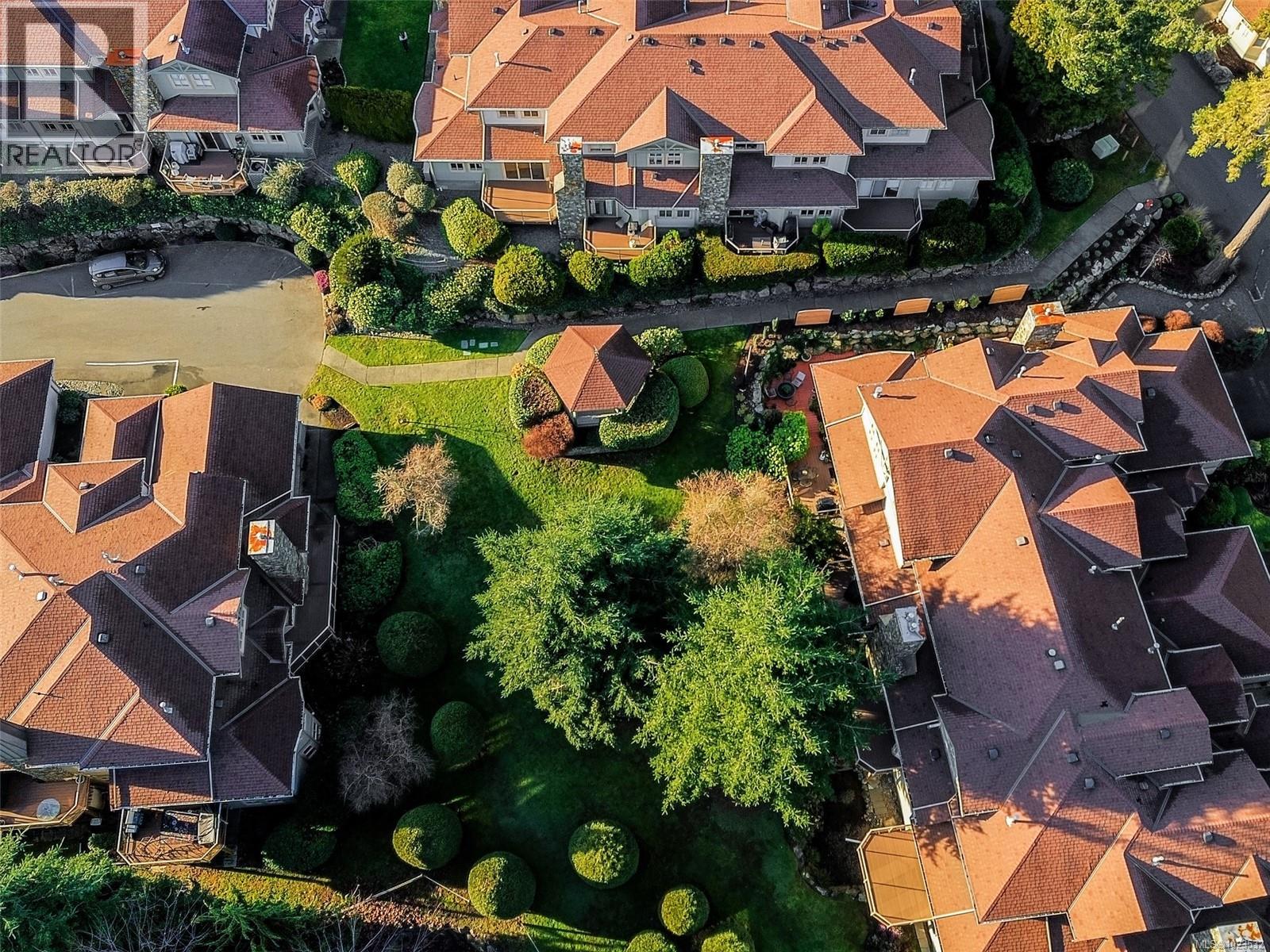 10 500 Marsett Pl, Saanich, British Columbia  V8Z 7J1 - Photo 34 - 1023532