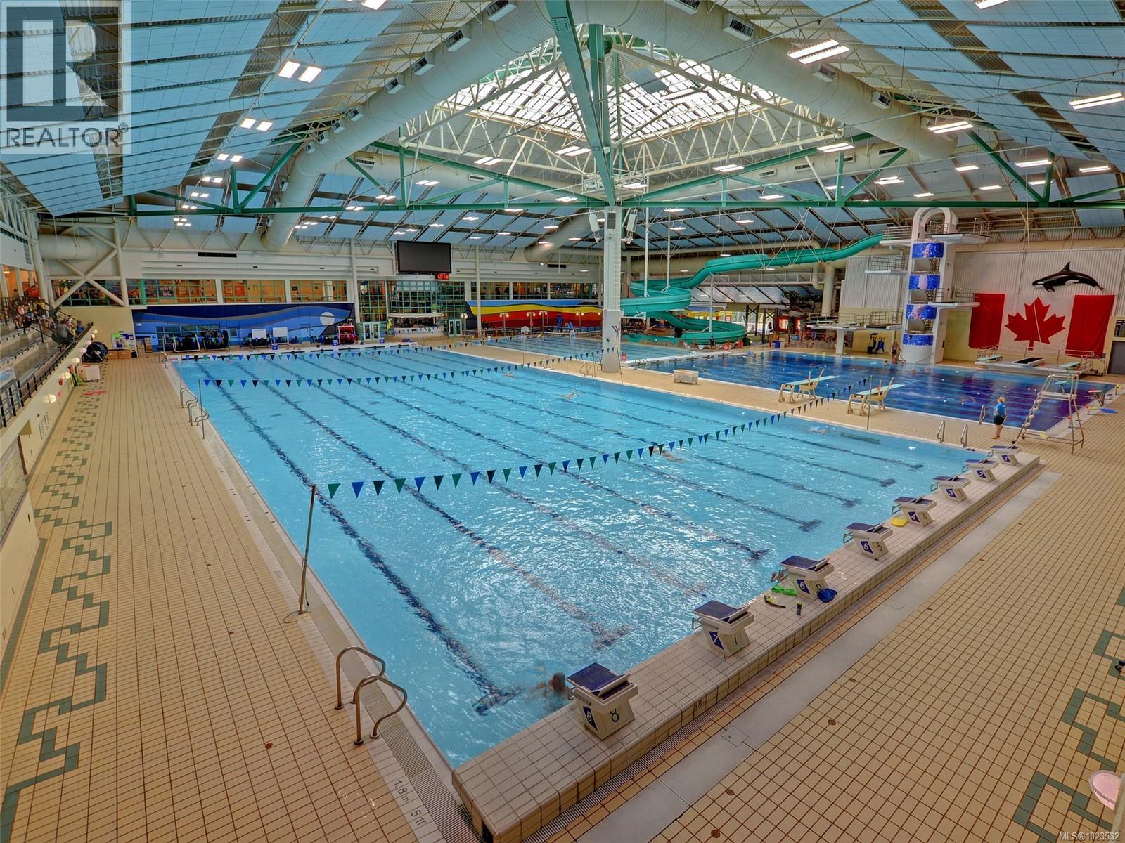 10 500 Marsett Pl, Saanich, British Columbia  V8Z 7J1 - Photo 38 - 1023532