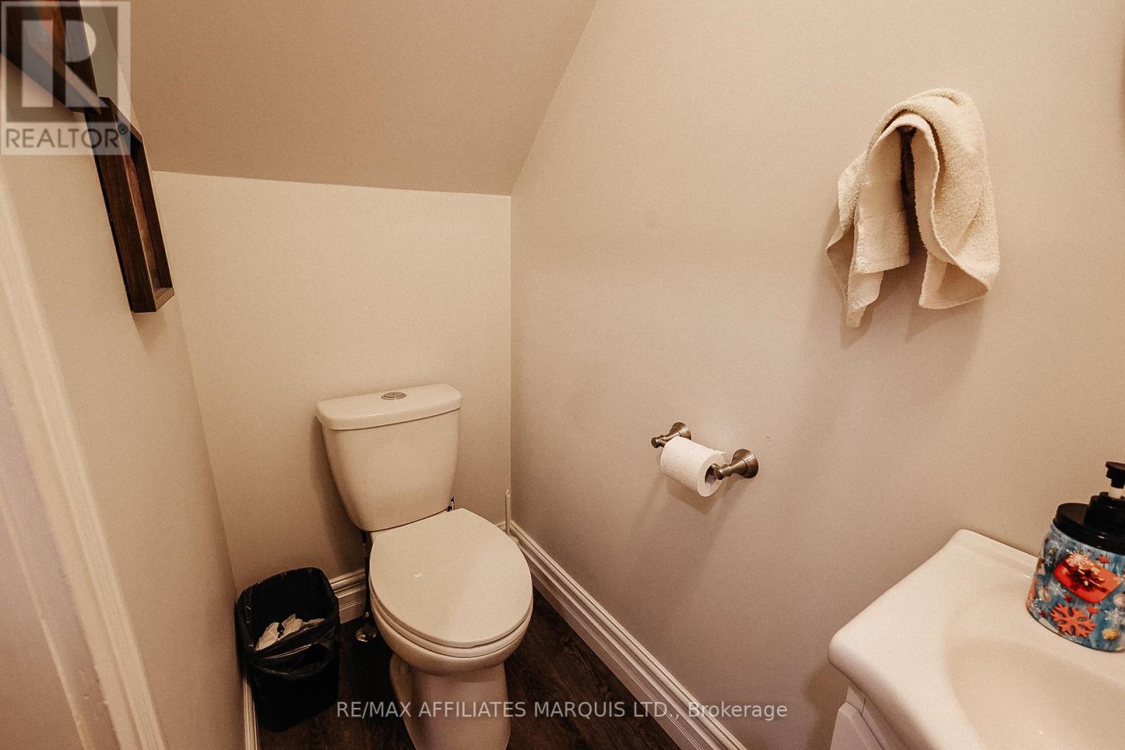 25-27 Alexandria Main Street N, North Glengarry, Ontario  K0C 1A0 - Photo 38 - X12720254