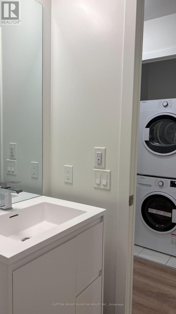 606 - 1 Quarrington Lane, Toronto, Ontario  M3C 0S4 - Photo 11 - C12720032