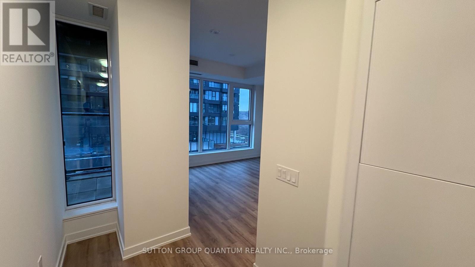 606 - 1 Quarrington Lane, Toronto, Ontario  M3C 0S4 - Photo 15 - C12720032