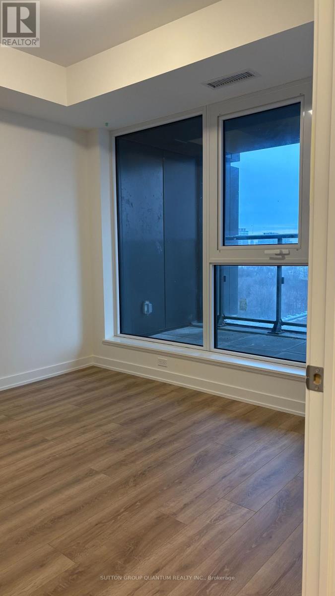 606 - 1 Quarrington Lane, Toronto, Ontario  M3C 0S4 - Photo 6 - C12720032