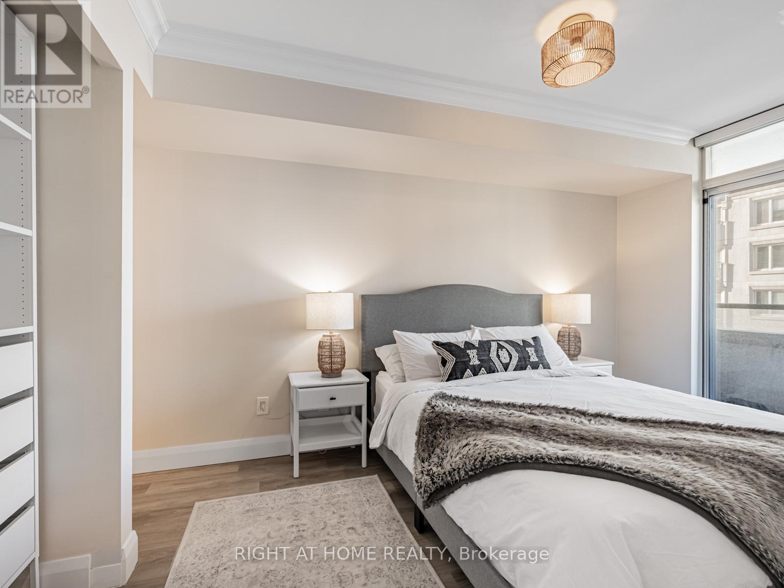 705 - 5 Rosehill Avenue, Toronto, Ontario  M4T 3A6 - Photo 16 - C12720046