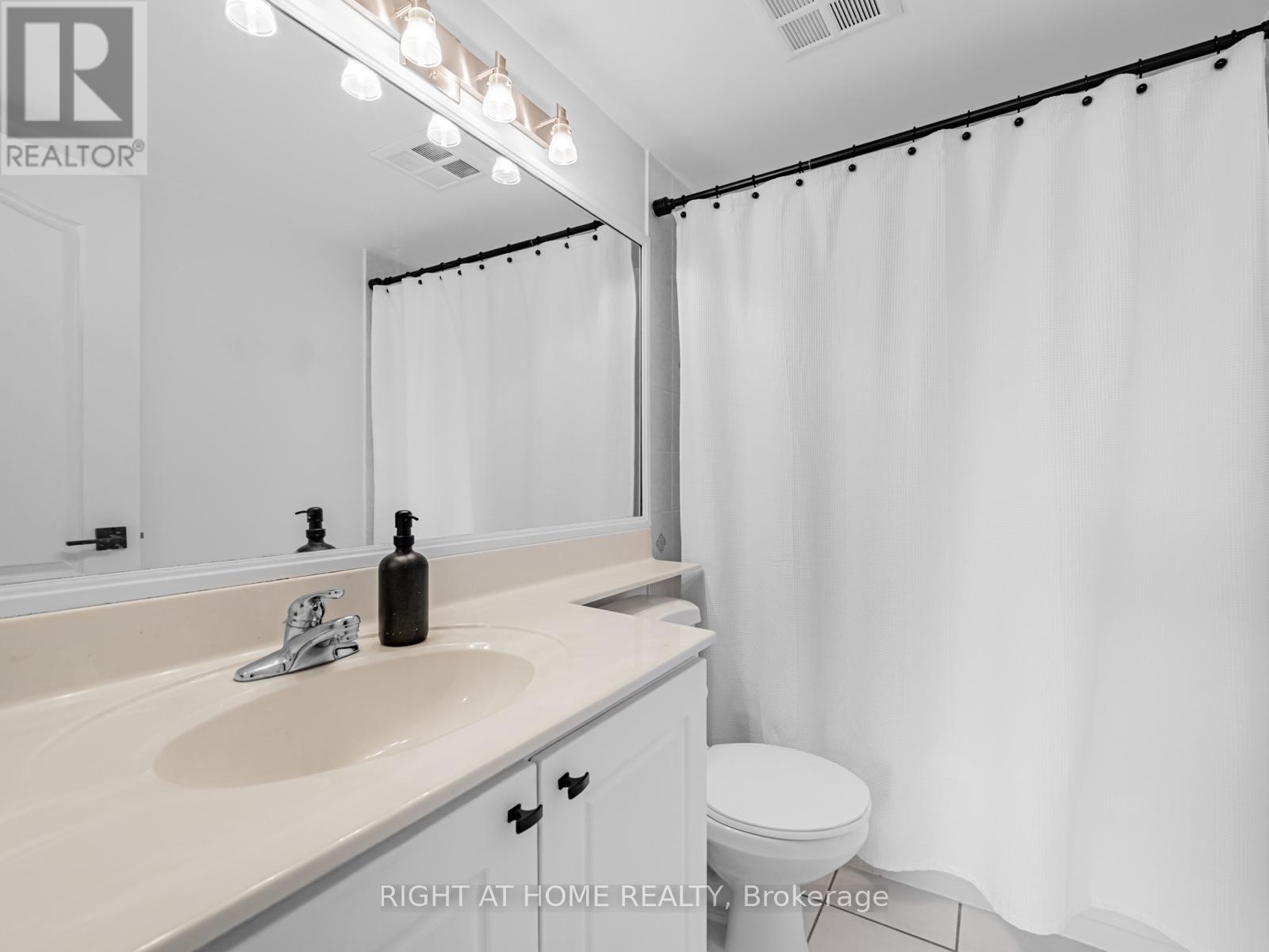 705 - 5 Rosehill Avenue, Toronto, Ontario  M4T 3A6 - Photo 20 - C12720046